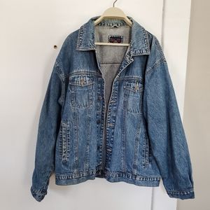 VINTAGE BLUE DENIM TRUCKER JACKET